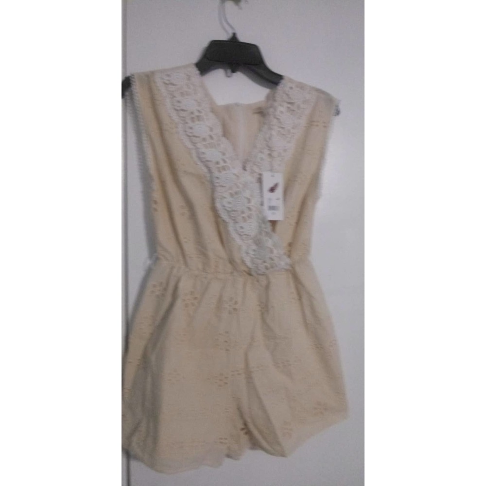 Chelsea & Violet girl  dress with lace front skin color Size S NWT